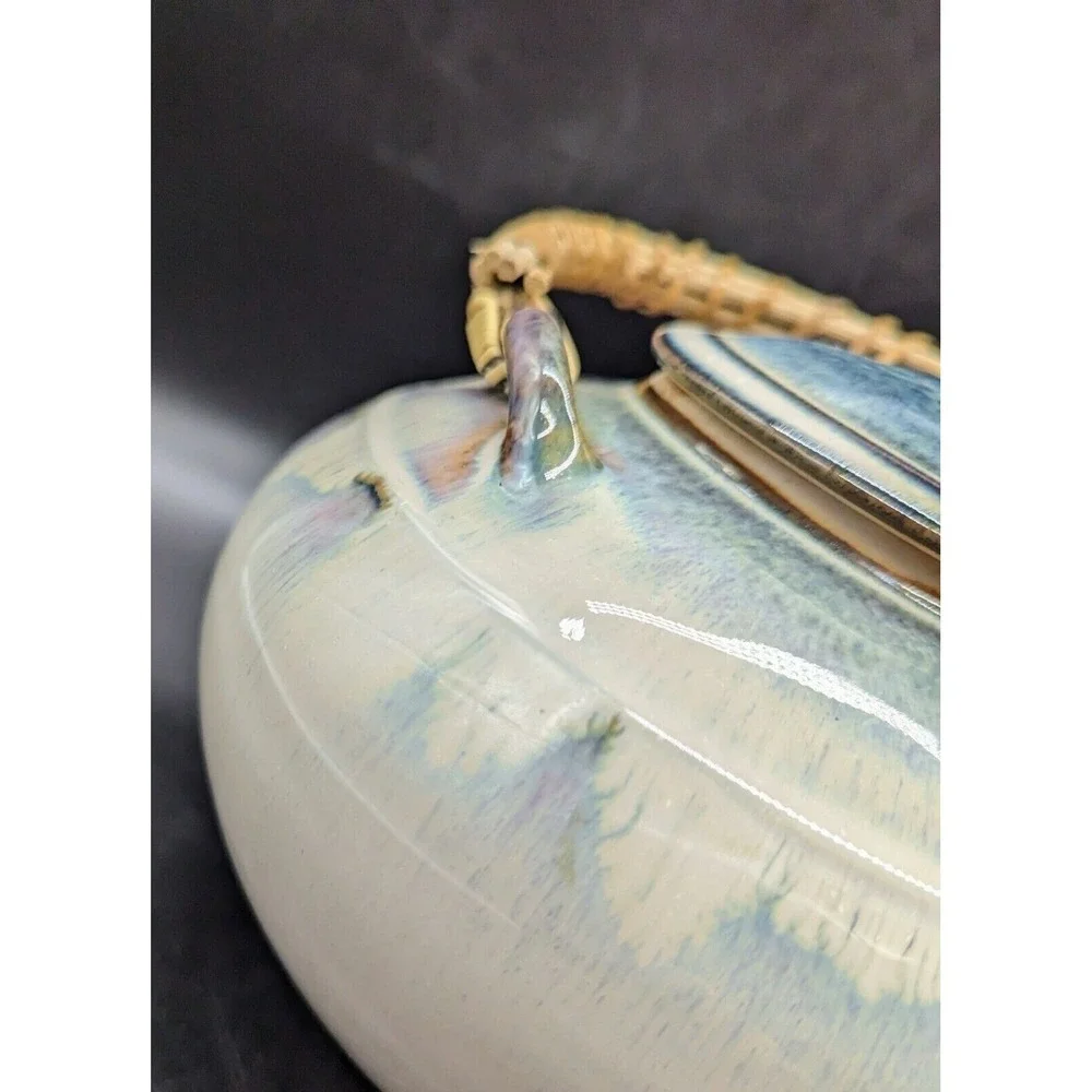 Bill Campbell Art Pottery Tea Pot Bamboo Handle 6‎ cup Blues Beige Unsigned